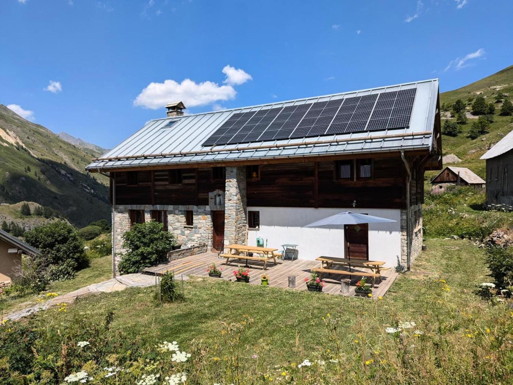 Chalet De Bonnenuit - Chalet 14 Personnes 4 Mae-7911 วัลลัวร์ ภายนอก รูปภาพ